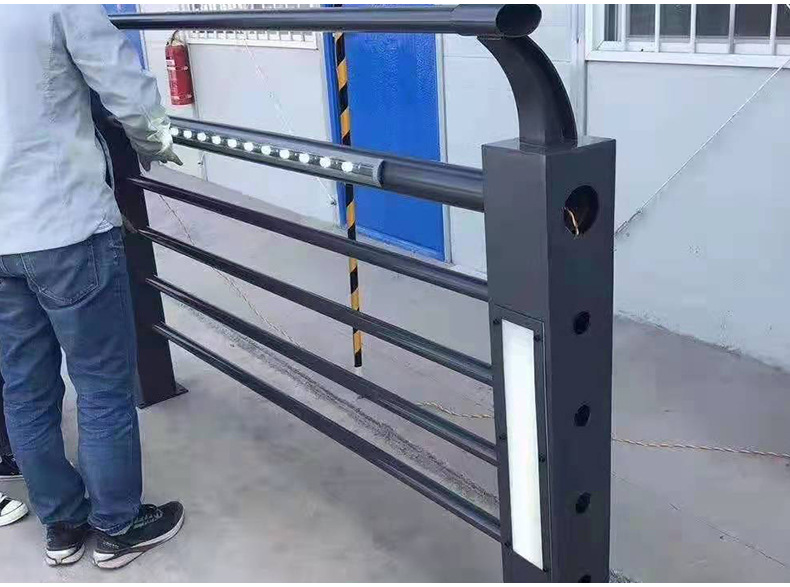 铝合金灯光护栏led 高架桥带灯栏杆扶手管 批发 异形镂空灯光护栏