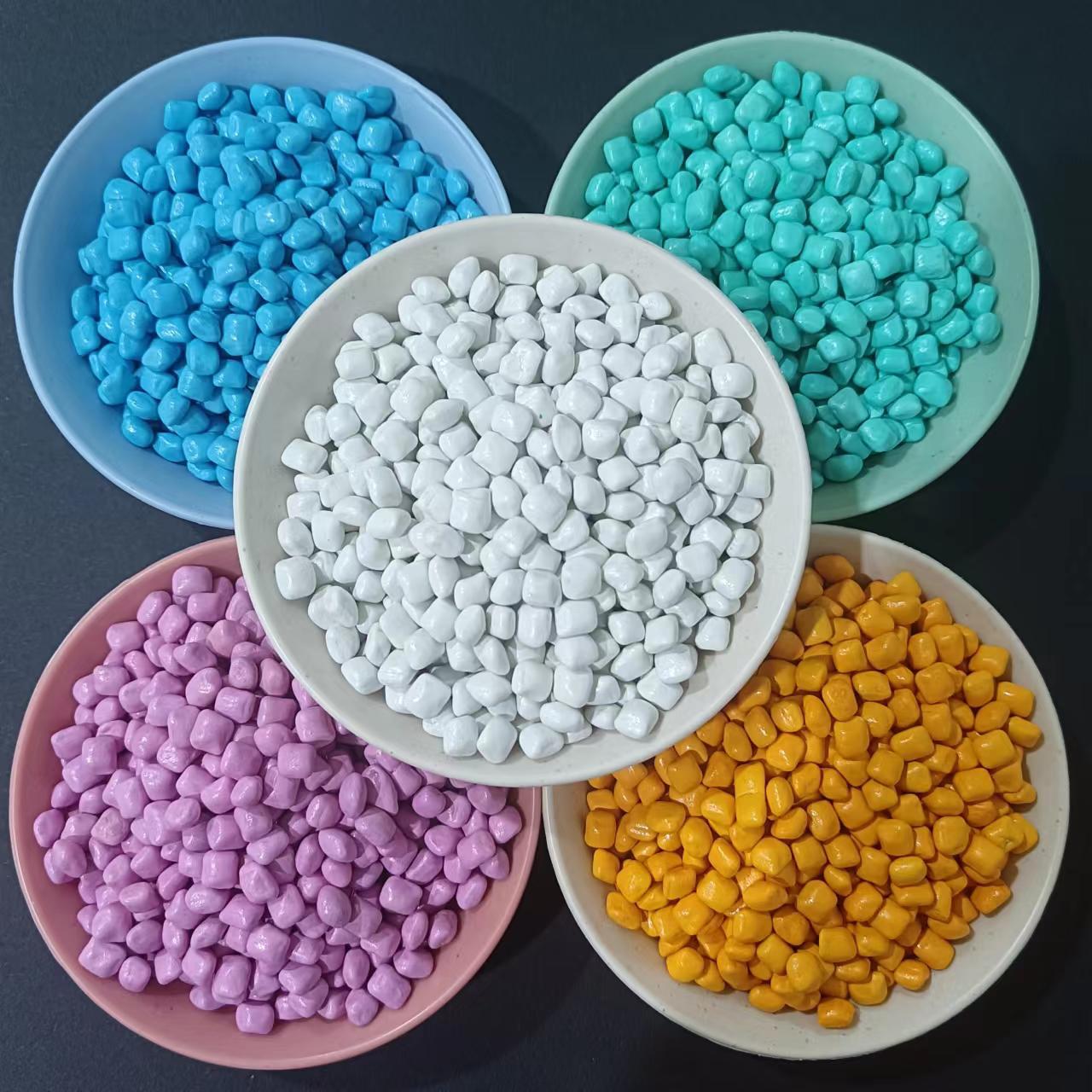 陶瓷沙厂家淘气堡填充仿瓷沙新型儿童娱乐仿瓷沙彩色仿瓷颗粒