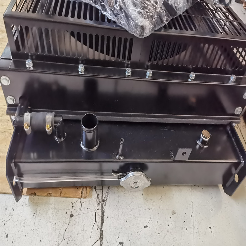 东风30kw-50kw康明斯柴油发电机配件4bt 4bta配3.9水箱散热器总成