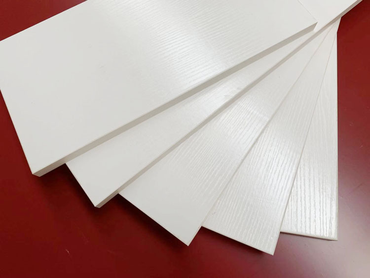 免漆板生态板一字隔板墙上置物架暖白色杉木芯实木板多层板