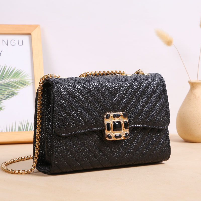 New Fashion Twist Lock Women's Bag Simple Retro Caviar Small Square Bag Shoulder Bag Crossbody Bag Chain Factory Direct Sales