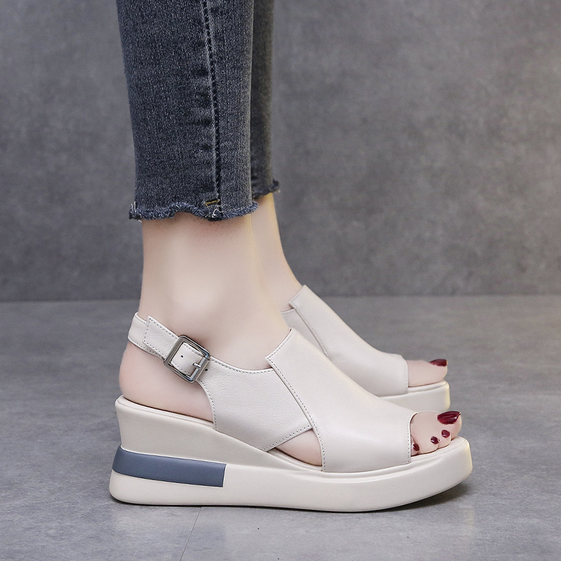 Stylish Women's Sandals 3