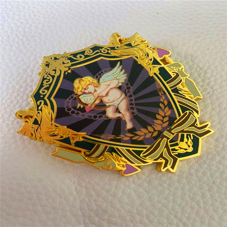 创意金属卡通卡通uv打印天使胸章 金属徽章定制 水转印金属徽章