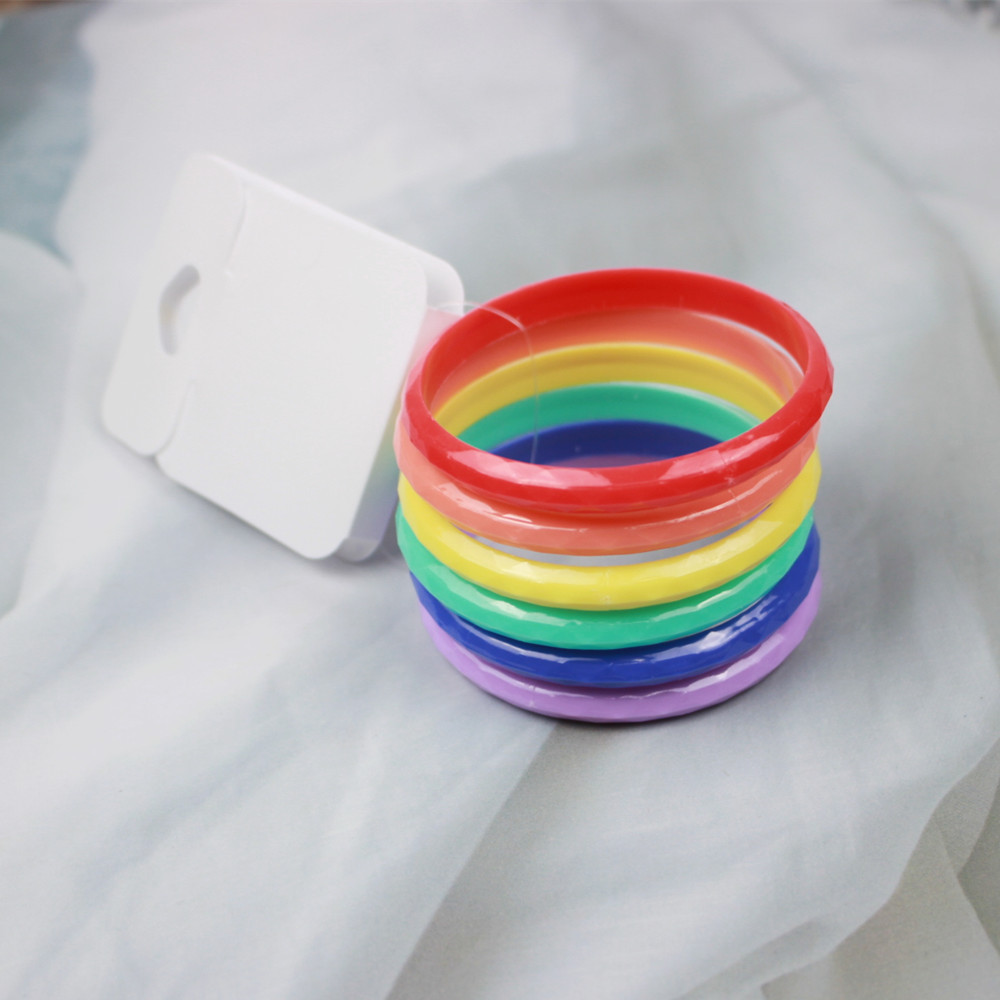 新款彩虹颜色儿童手环手链可爱宝宝首饰表演创意玩具礼物塑料手镯-阿