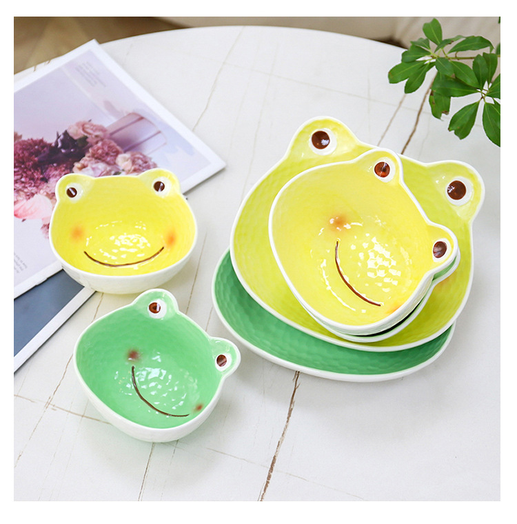 日韩卡通可爱青蛙色釉陶瓷碗盘套装带手柄沙拉泡面碗家用儿童饭碗