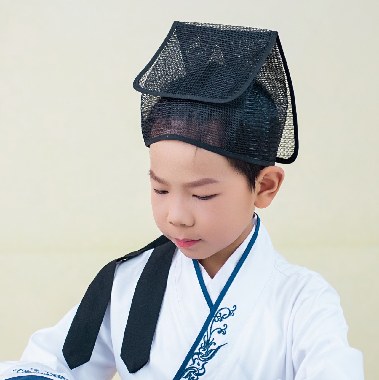 创代设小孩飘飘巾5至11岁书生帽网纱帽冠小男孩诗歌朗诵汉服帽