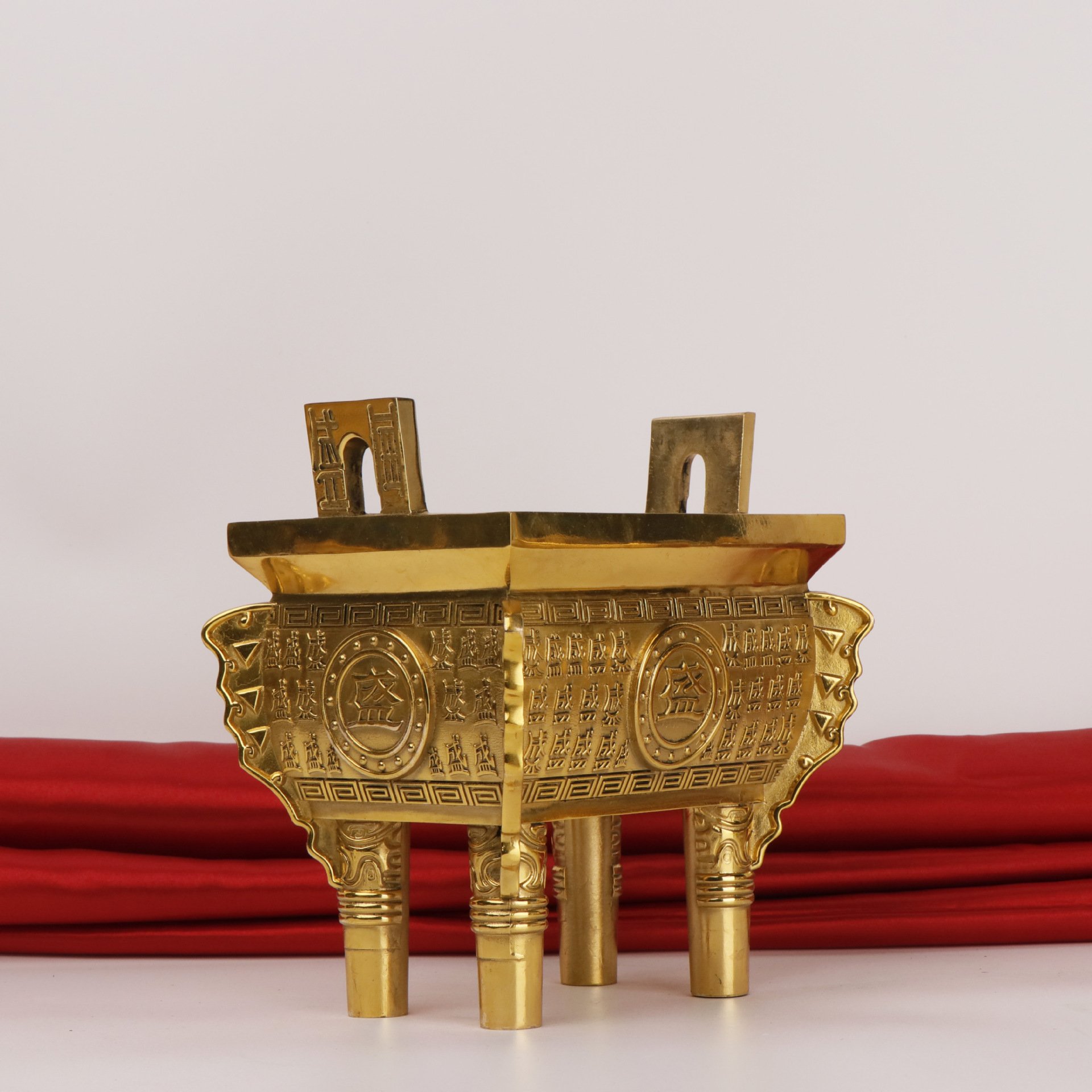 杨铜记 纯铜鼎 铜鼎 四足鼎盛 铜四方鼎 铜鼎摆件厂家批发