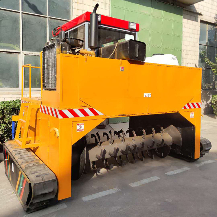 履带式翻抛机生产厂家 滚筒污泥发酵翻抛机 粪便发酵有机肥设备