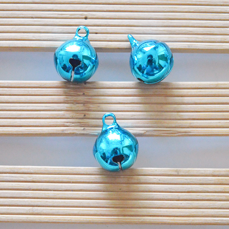 金属彩色铃铛 真空电镀圆形饰品宠物铜铃铛 一字开口小铃铛批发