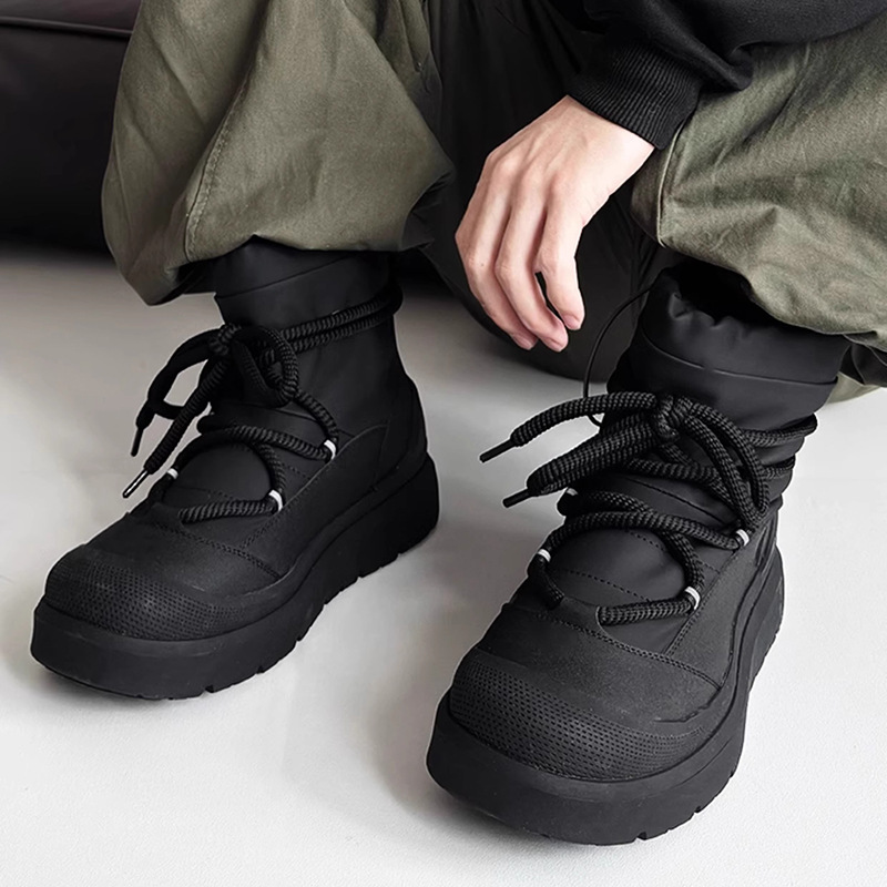 冬季加绒加厚雪地靴男女款百搭保暖棉鞋厚底黑色机能风防水马丁靴