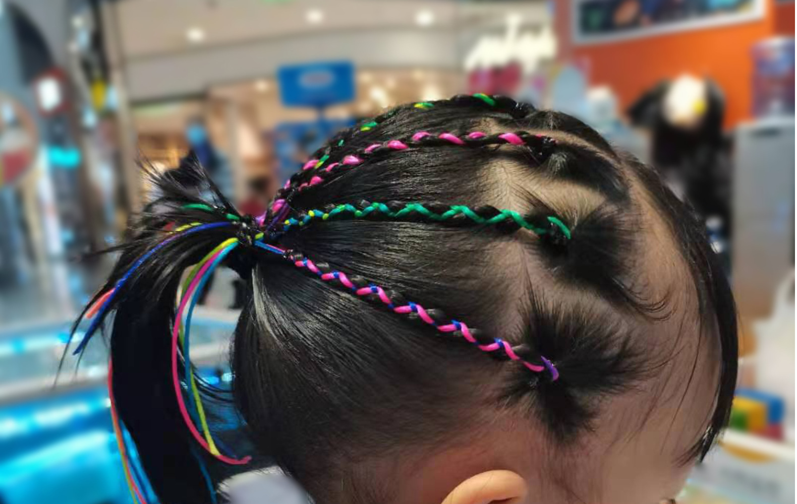 儿童表演彩色马尾小脏辫编发绳 七彩接发绳 彩色接发绳 彩脏辫绳