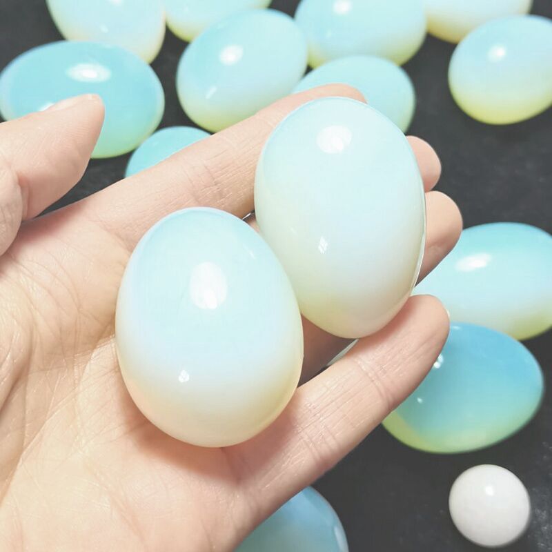 直径35~50毫米无孔人造蛋白石鸡蛋形单个价