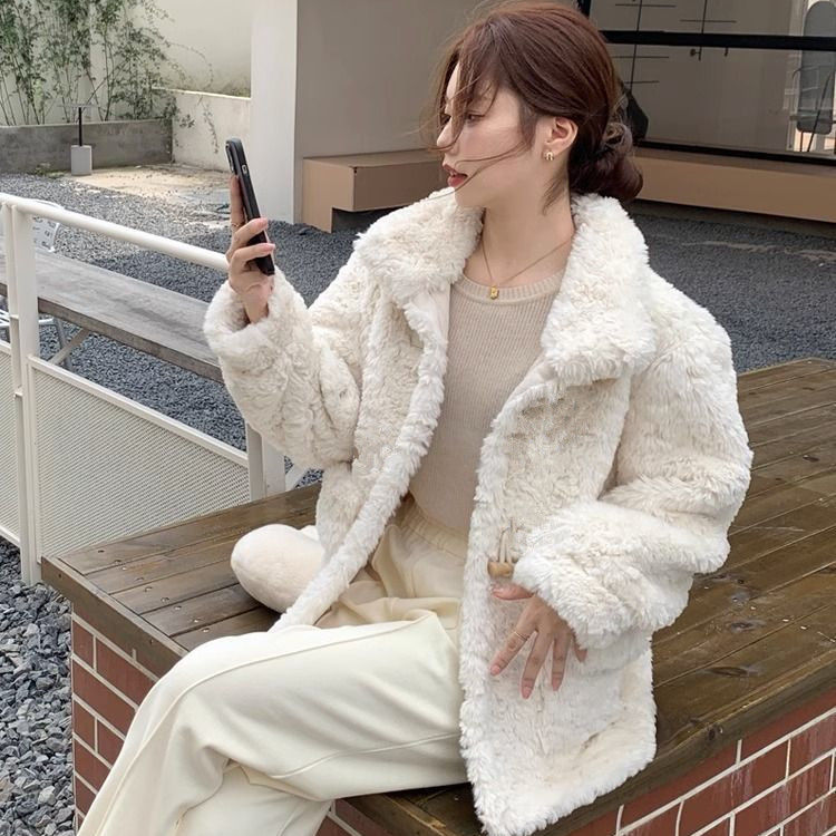 丹麦貂皮草高档外套女2023新款冬季高端气质时尚中长款