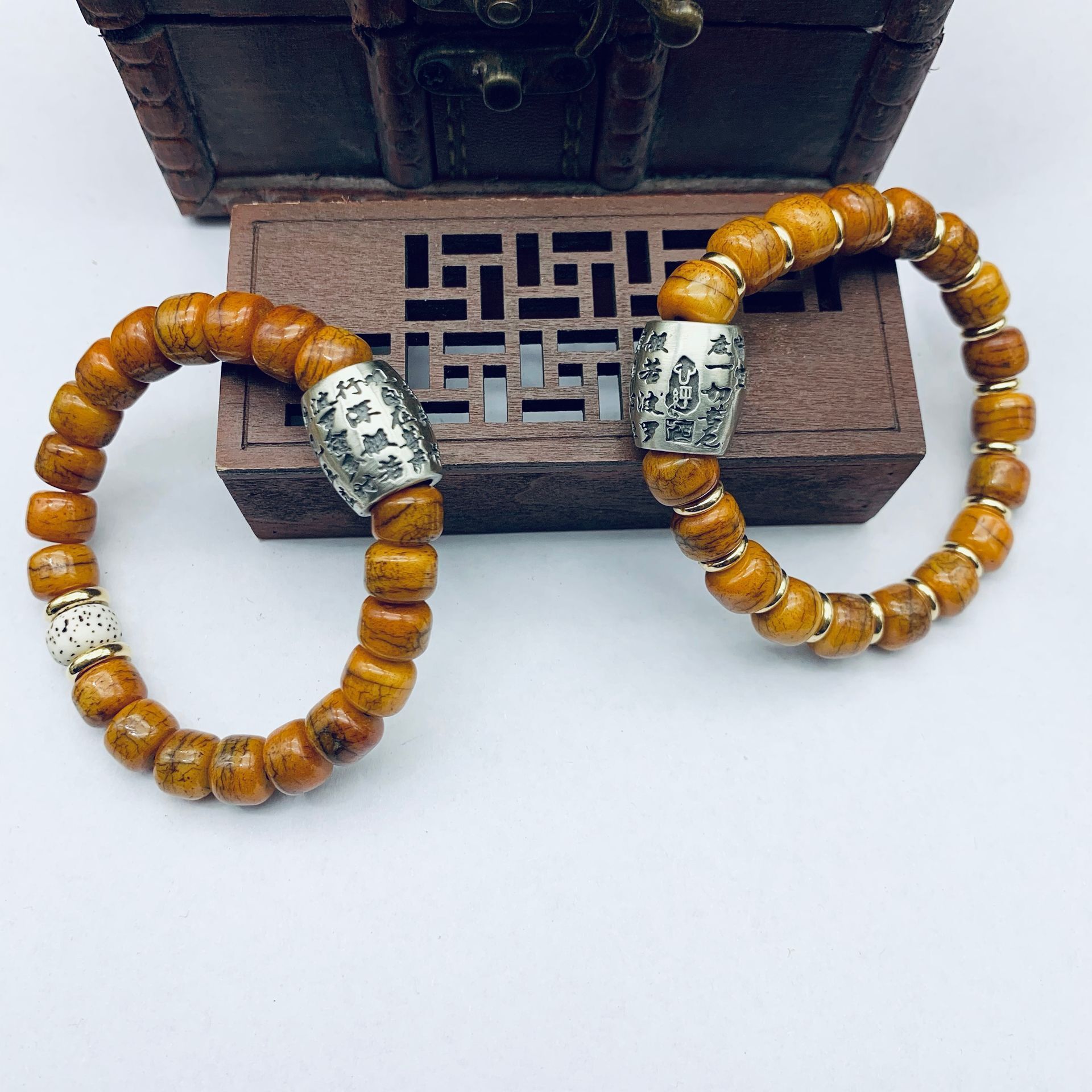 男士牦牛骨手串单圈黄铜藏式牛骨桶珠手链做旧苗银手环尼泊尔文玩