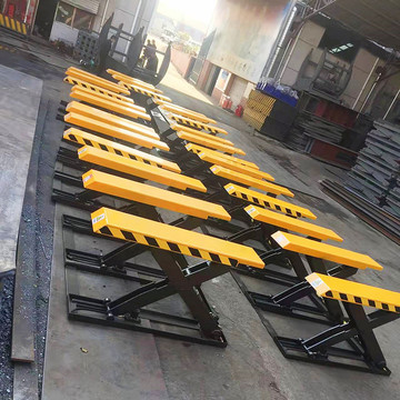 远浩机械厂 免基坑液压升降台 木工板材货物升降台 液压升降平稳