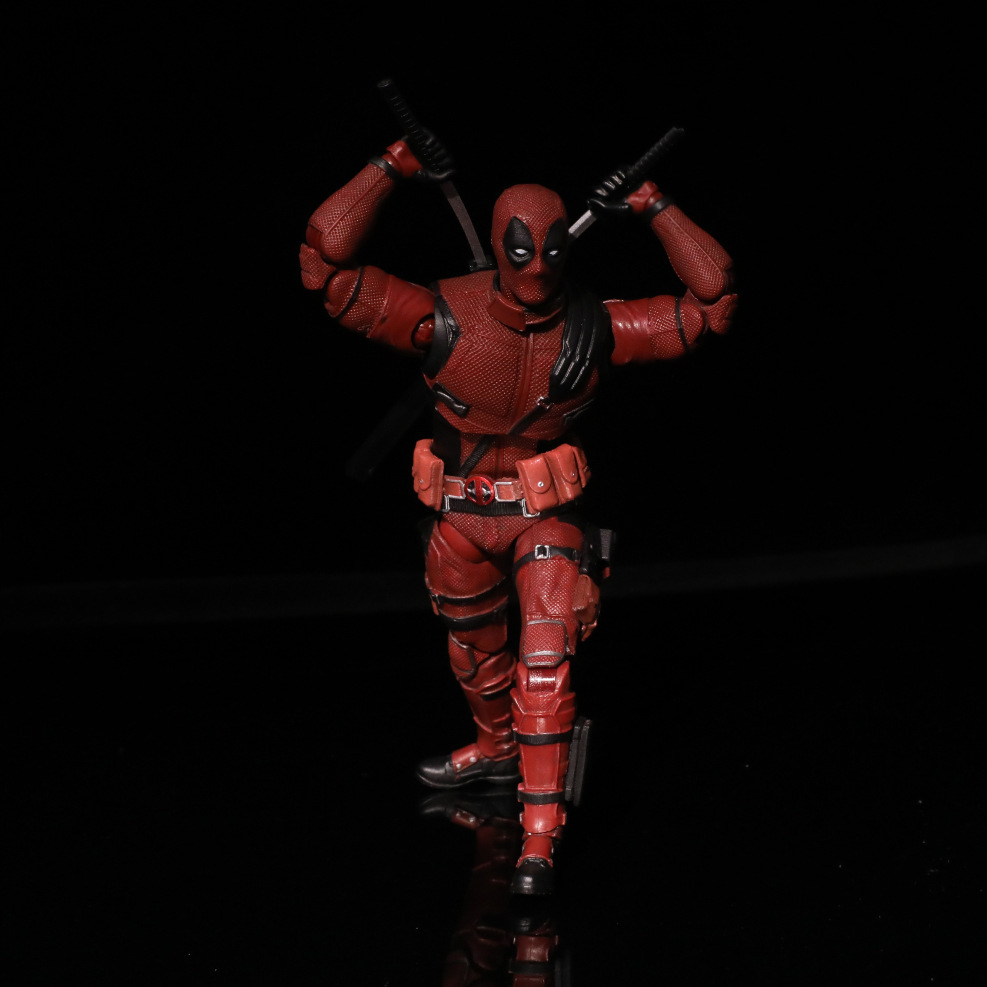 动漫x-战警 7寸可动死侍 人偶玩具 摆件 手办批发 模型