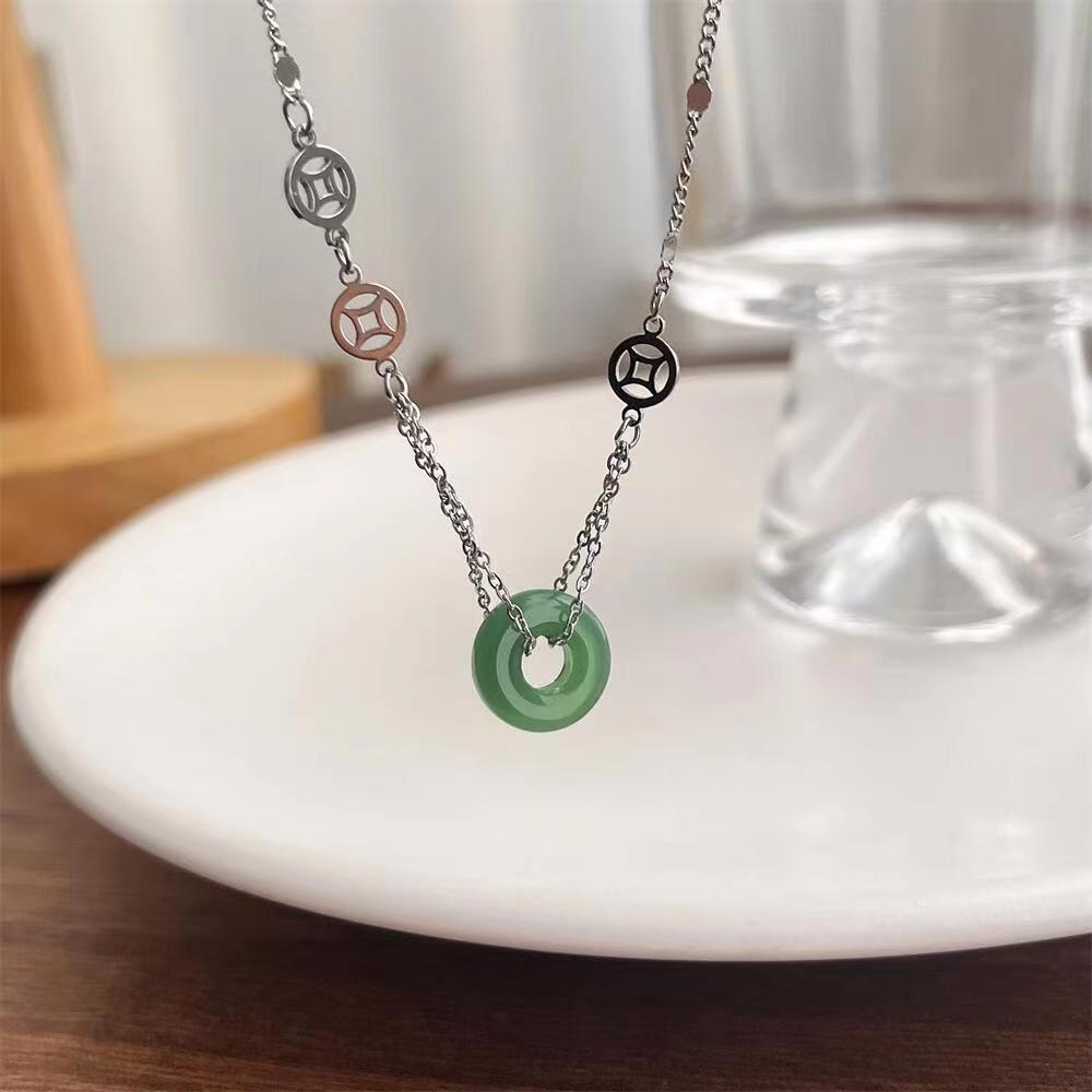 New Chinese Style Jade Safety Knot Necklace 2022 New Women's Niche Design Clavicle Chain Hot Selling Necklace