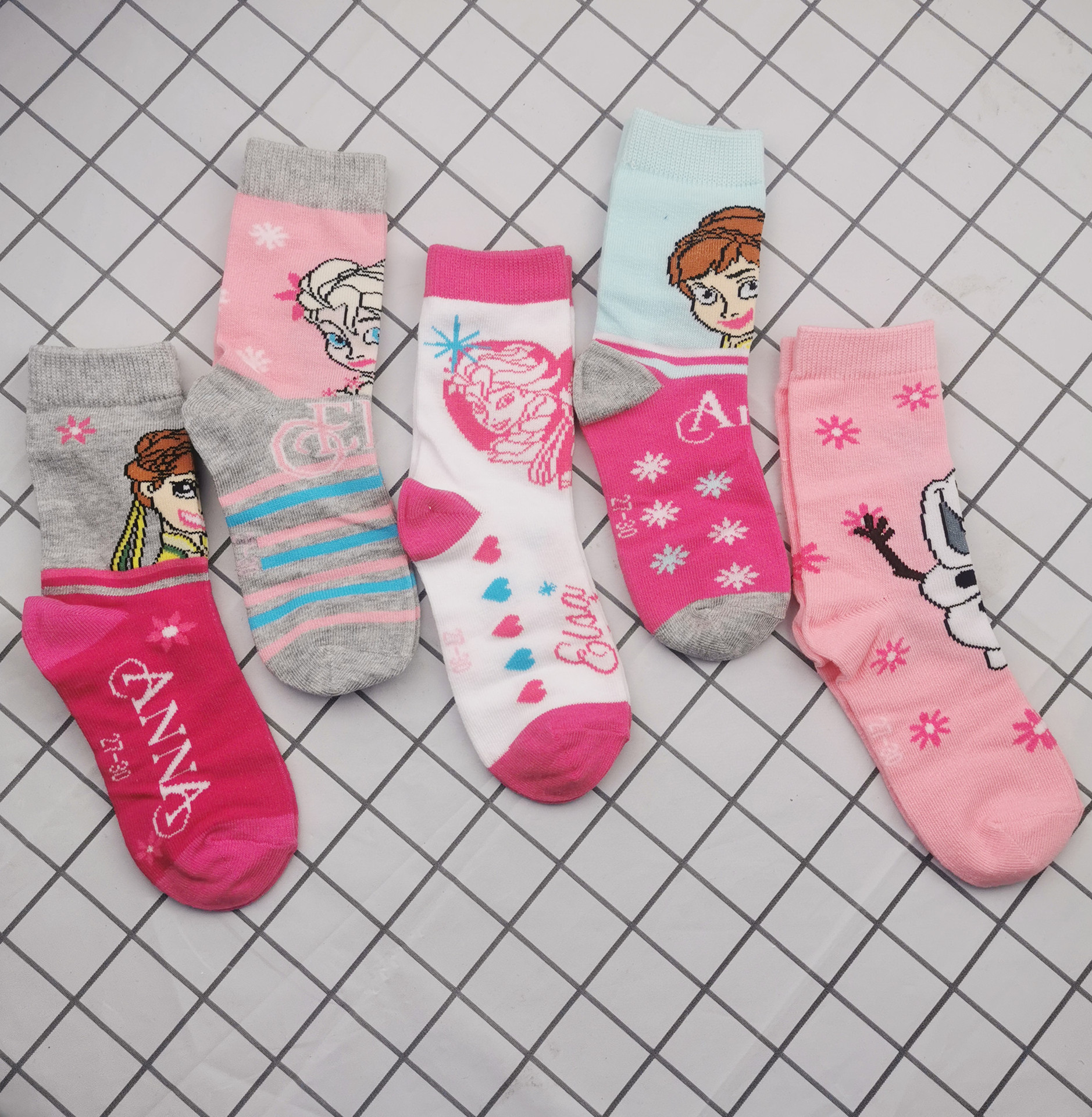 冰雪奇缘儿童卡通袜子中筒公主外贸童袜灰姑娘美人鱼系列女童袜
