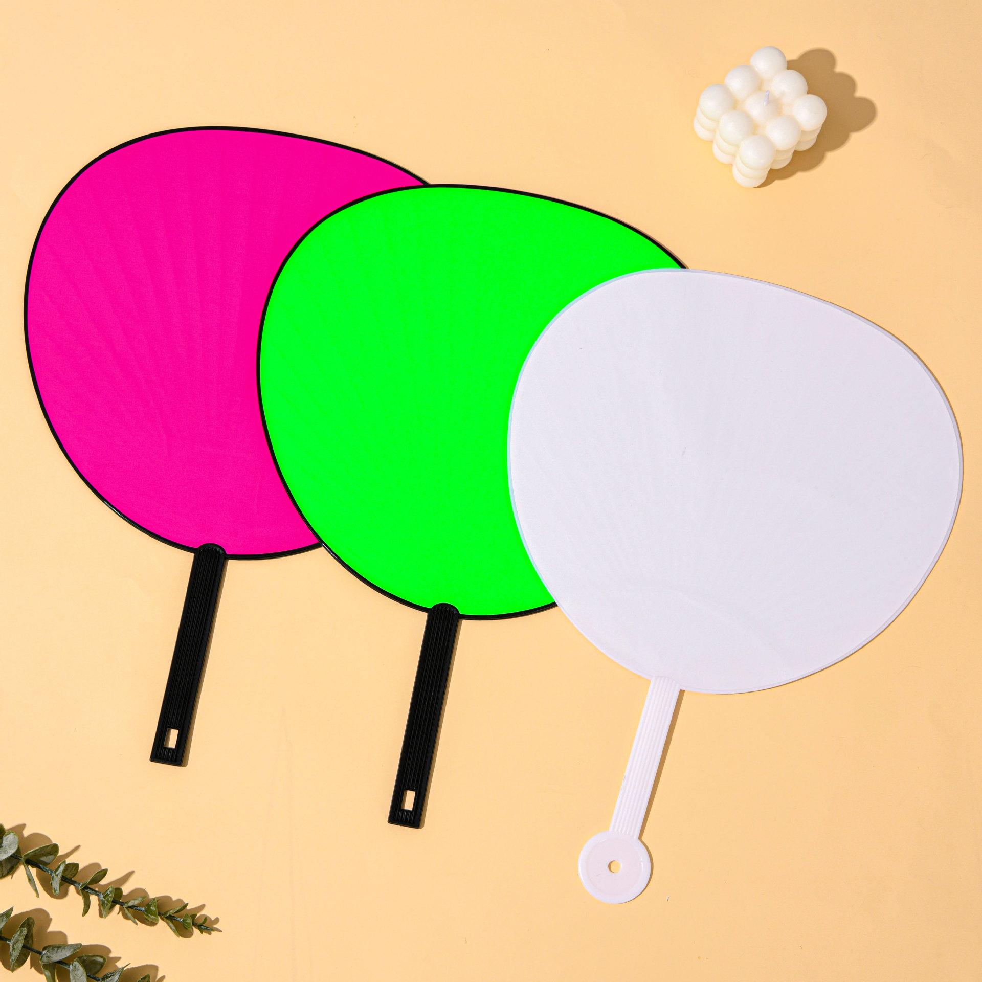 迷你纯白简约塑料小扇子儿童手绘小扇柄幼儿园小蒲扇广告礼品扇子