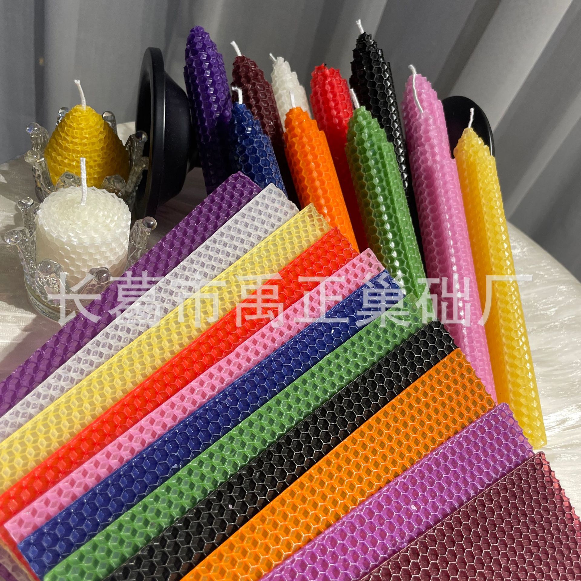 跨境热卖彩色蜂蜡片蜂巢蜡基巢础片工艺蜡片手作蜡烛原料20*15cm