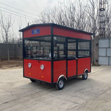 小巧四轮流动摆摊车炸串 串串香餐车网红美陈搭建美食小吃车