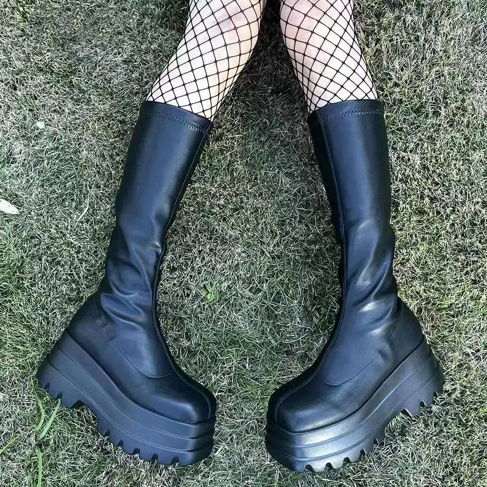 2024秋冬外贸新款方头厚底松糕跟防水台中筒靴欧美时装走秀长靴女