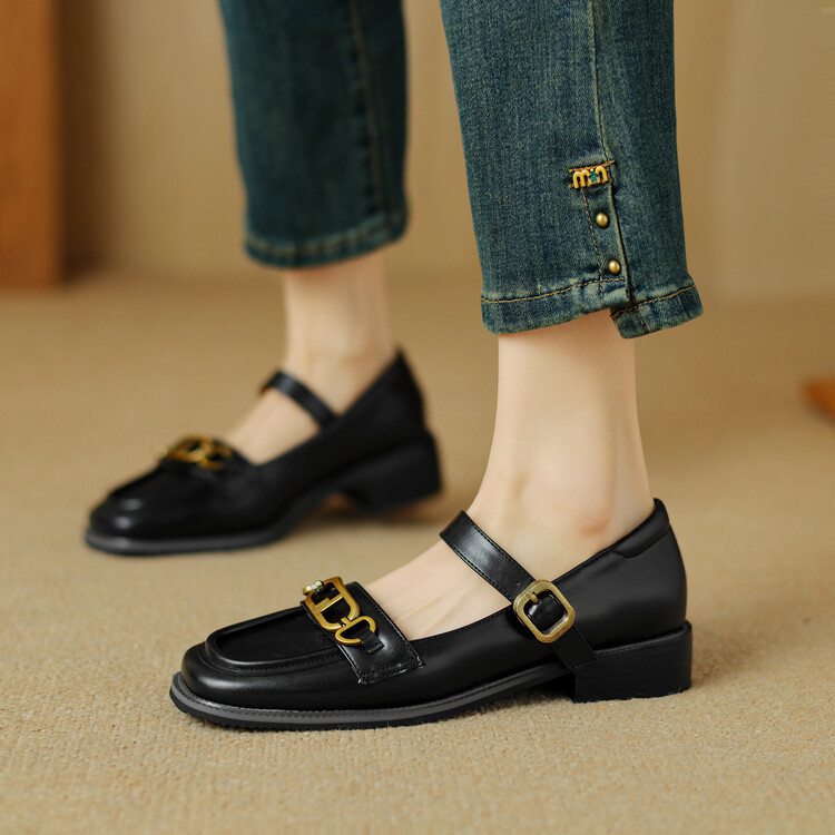 大小码舒适女鞋秋冬季新款鞋子圆头粗跟鞋金属扣皮带扣玛丽珍单鞋