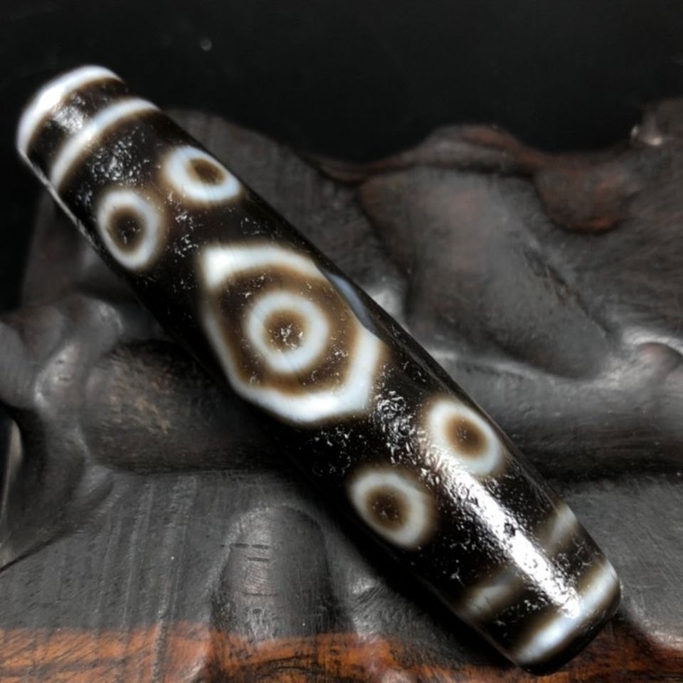 藏区回流老天珠高油包浆特殊十三眼天珠古玩玉器杂项收藏项坠