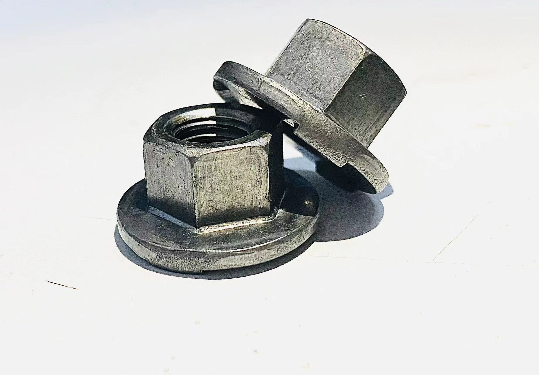 Standard Welding Nut M10/Hex Flange Welding Nut M10 * 1.25/Factory Direct Sales Fastener