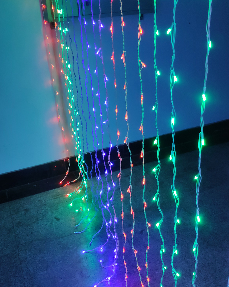 led数码瀑布灯
