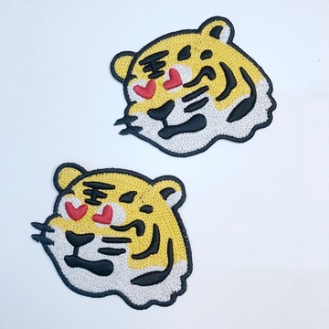 新款老虎头布标 虎头刺绣补丁贴女装童装辅料布贴宴会diy装饰辅料