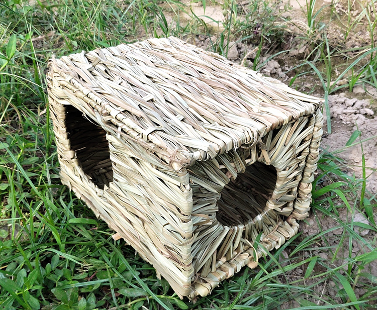 新款现货可折叠手工草编兔笼子 家用宠物窝户外猫窝 宠物用品猫笼商品