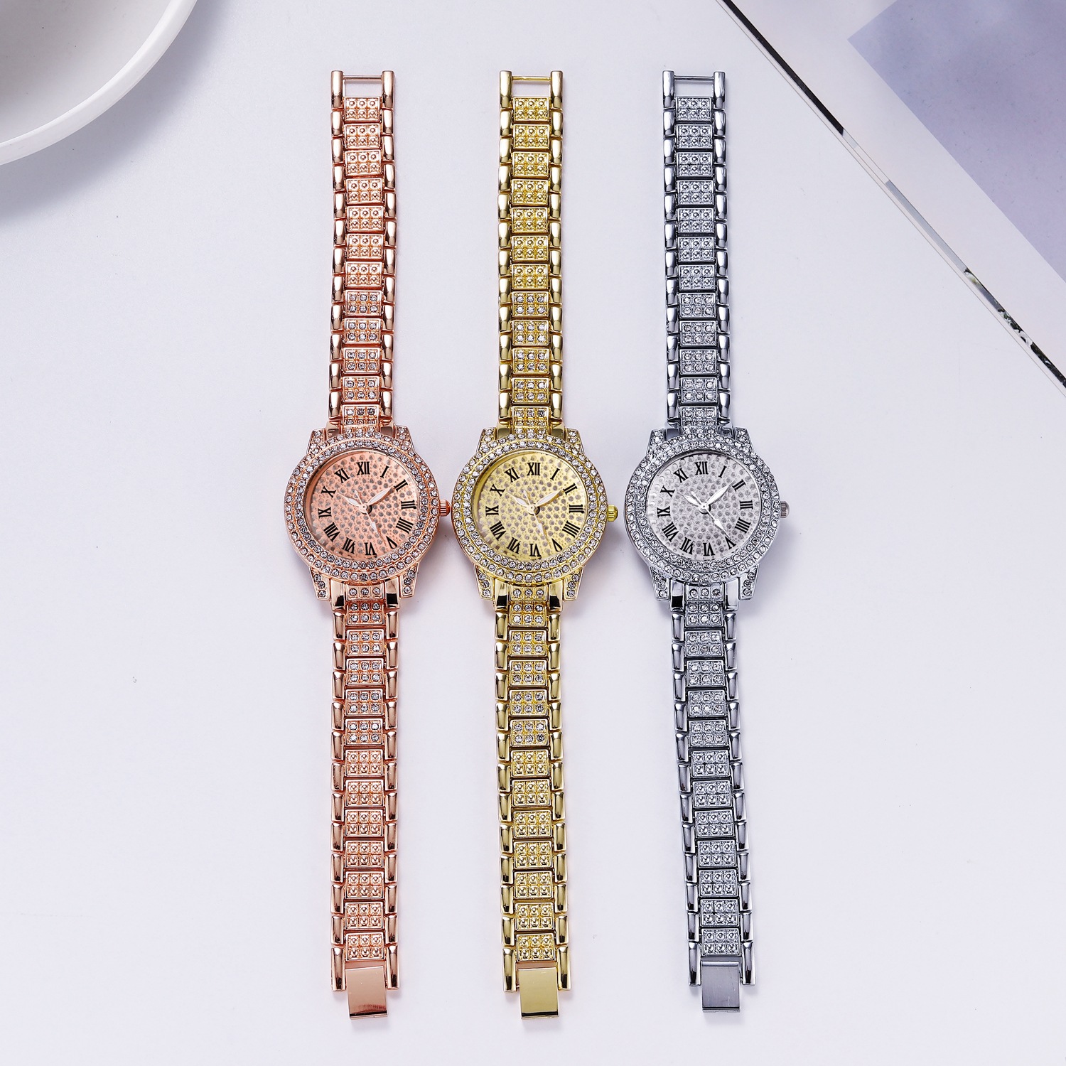 Winter New Full Body Rhinestone Luxury Watch Women's Starry Steel Chain Watch Fashion Temperament Small Dial Watch Women