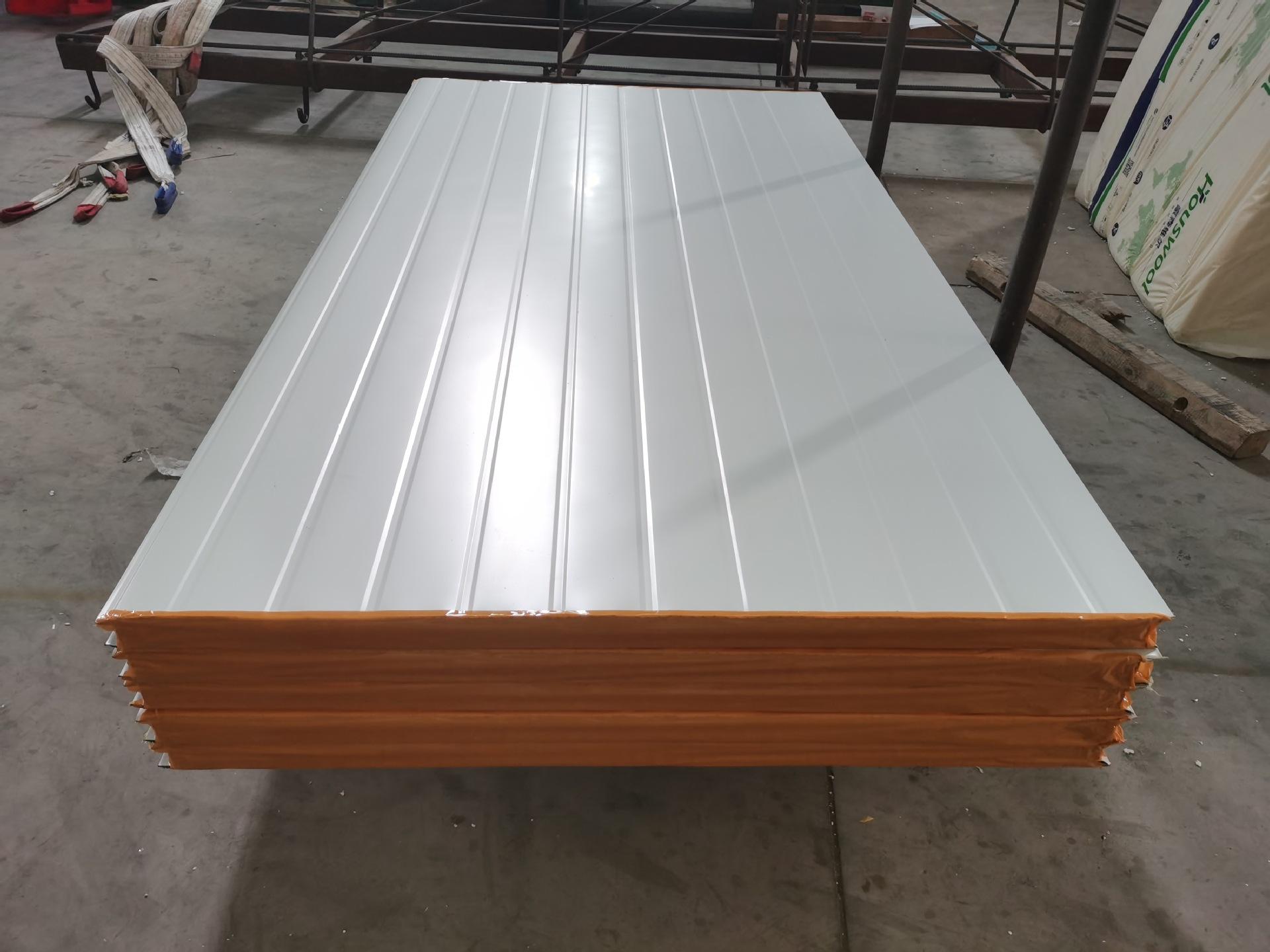 隔热防噪音耐高温彩钢岩棉瓦夹芯板 屋面大坑瓦板 阻燃防火保温板