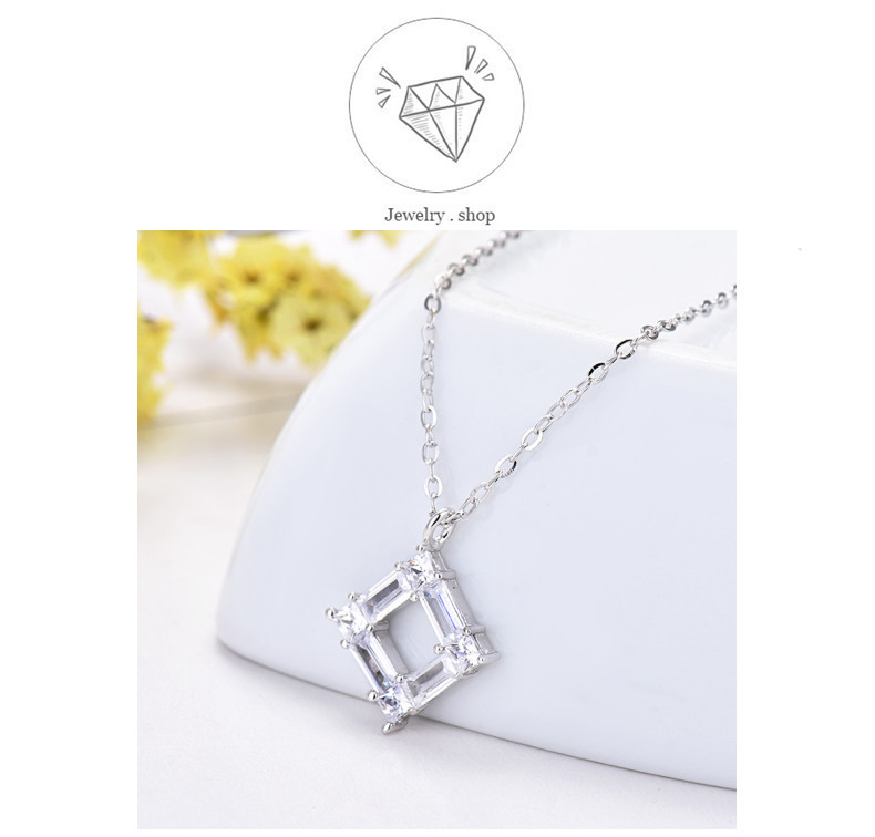 s925银正方形项链女日韩气质锁骨链四方吊坠个性闺蜜情人节礼物