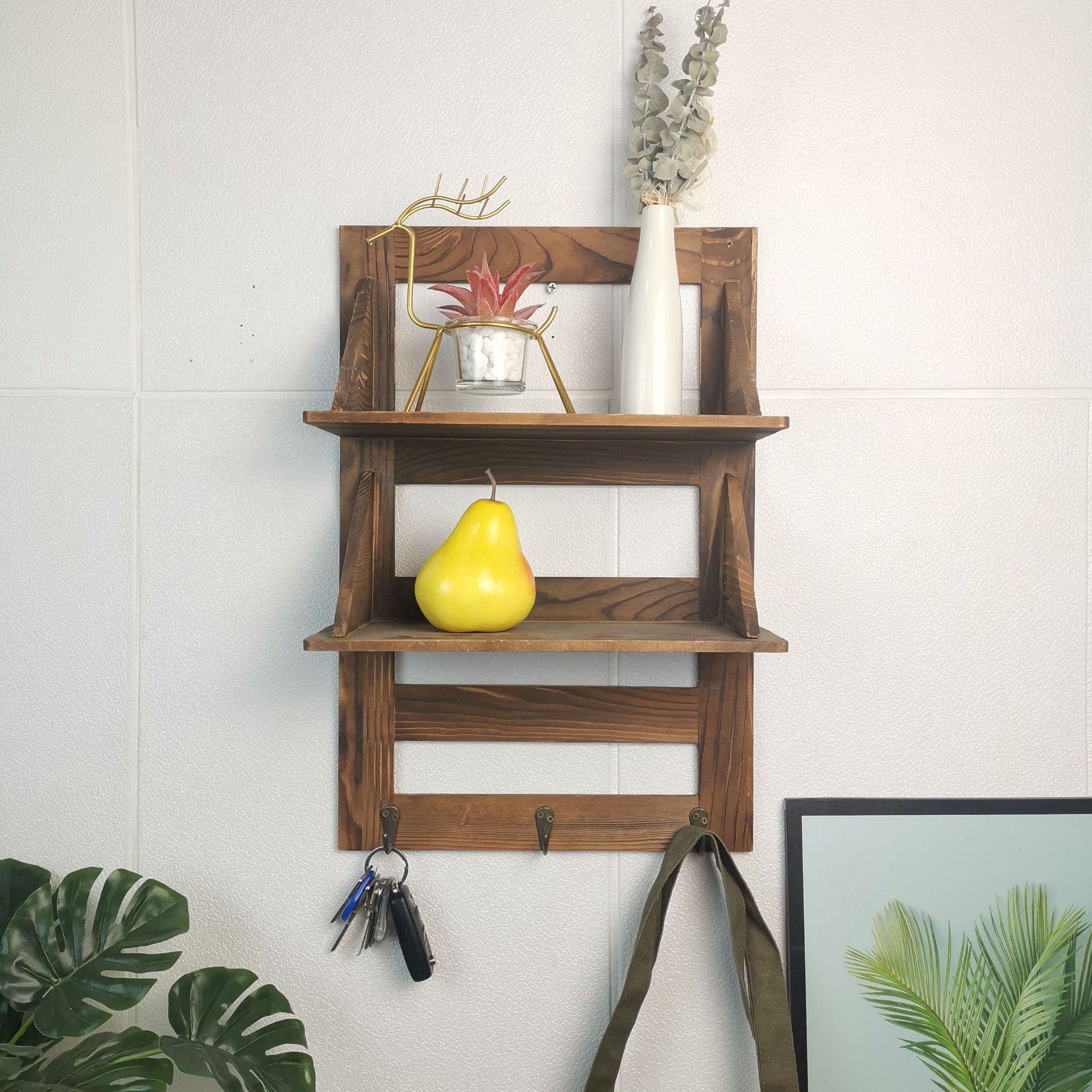 厂家供应木质墙上收纳置物架北欧壁挂式墙上置物架杯子收纳架