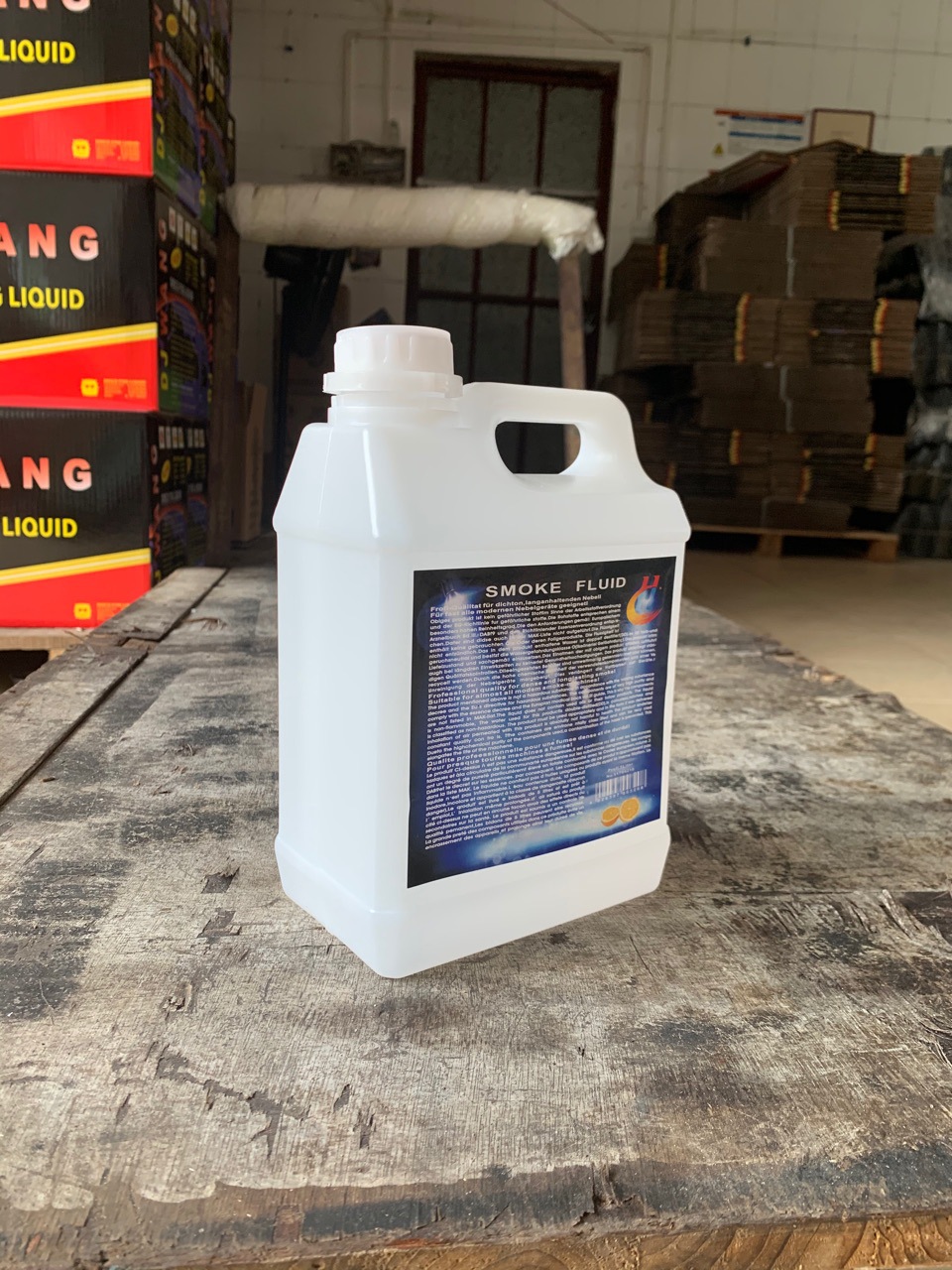 舞台气柱烟雾机快散烟雾油烟雾机烟油