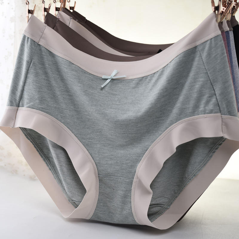 厂家直销无痕边莫代尔内裤女士中腰包臀大码胖mm女式平角裤衩头