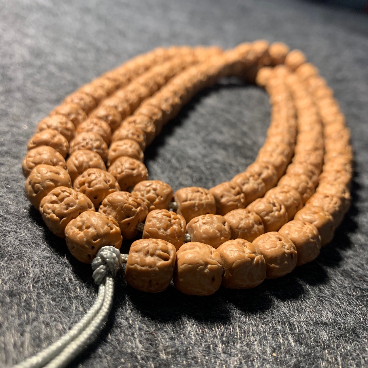 佛手玄武纹小金刚菩提子手串108颗藏式原籽三日红佛手小金刚手链