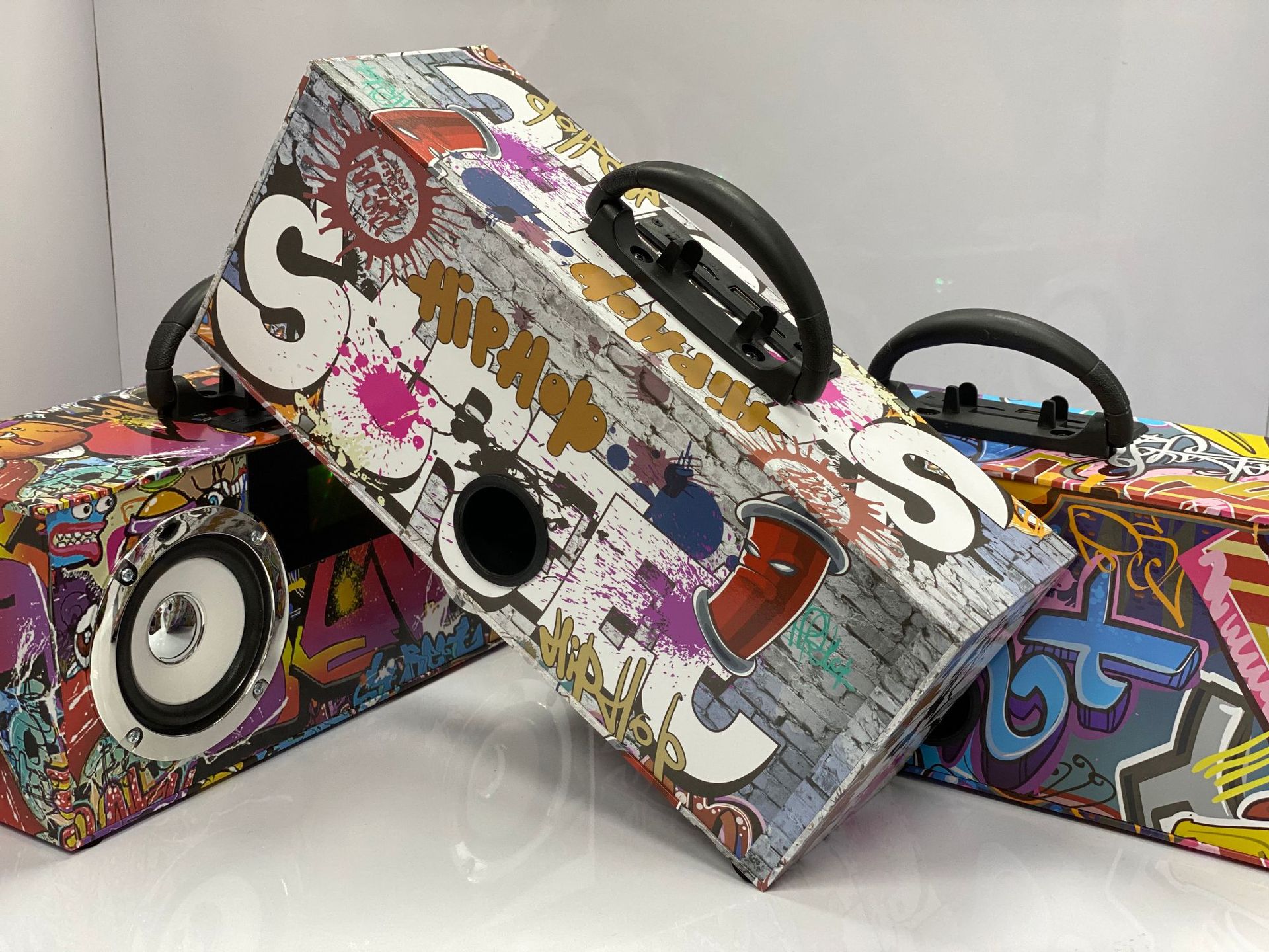 新款mn013蓝牙音箱 便携手提彩灯低音炮 涂鸦木箱蓝牙音箱