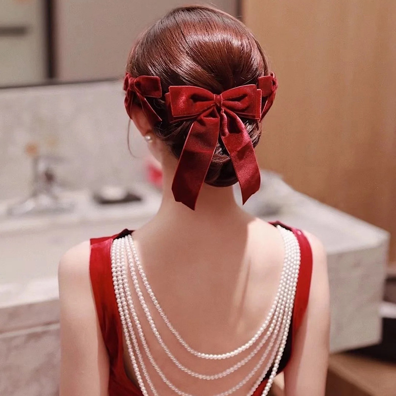 订婚发饰敬酒服头饰2021年新款红色简单大气蝴蝶结婚纱晚礼服配饰