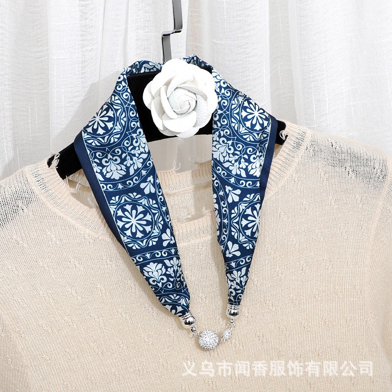 Ethnic Style Vintage Blue and White Porcelain Necklace Silk Scarf Automatic Magnetic Force Suction Clasp Lazy Small Scarf Magnetic Snap Bracelet Hair Band for Women