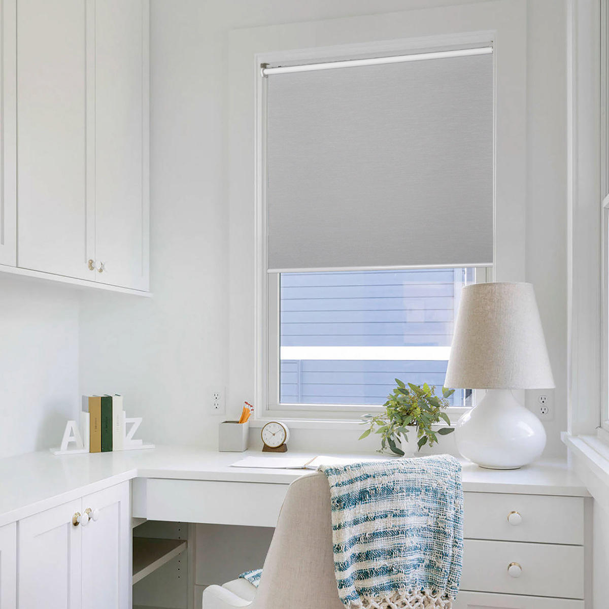 全遮光遮阳卷帘窗帘卷拉式手拉升降遮光隔热办公室阳台卫生间厕所