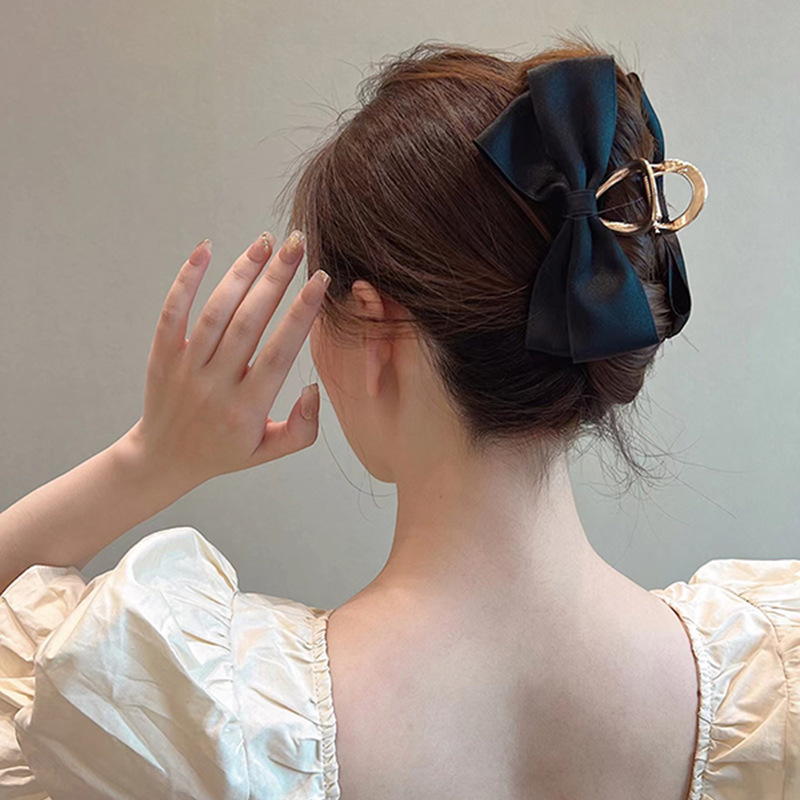 Black Satin Bow Claw Clip Back Head Shark Clip Female Summer Simplicity Elegant Headdress Barrettes Wholesale