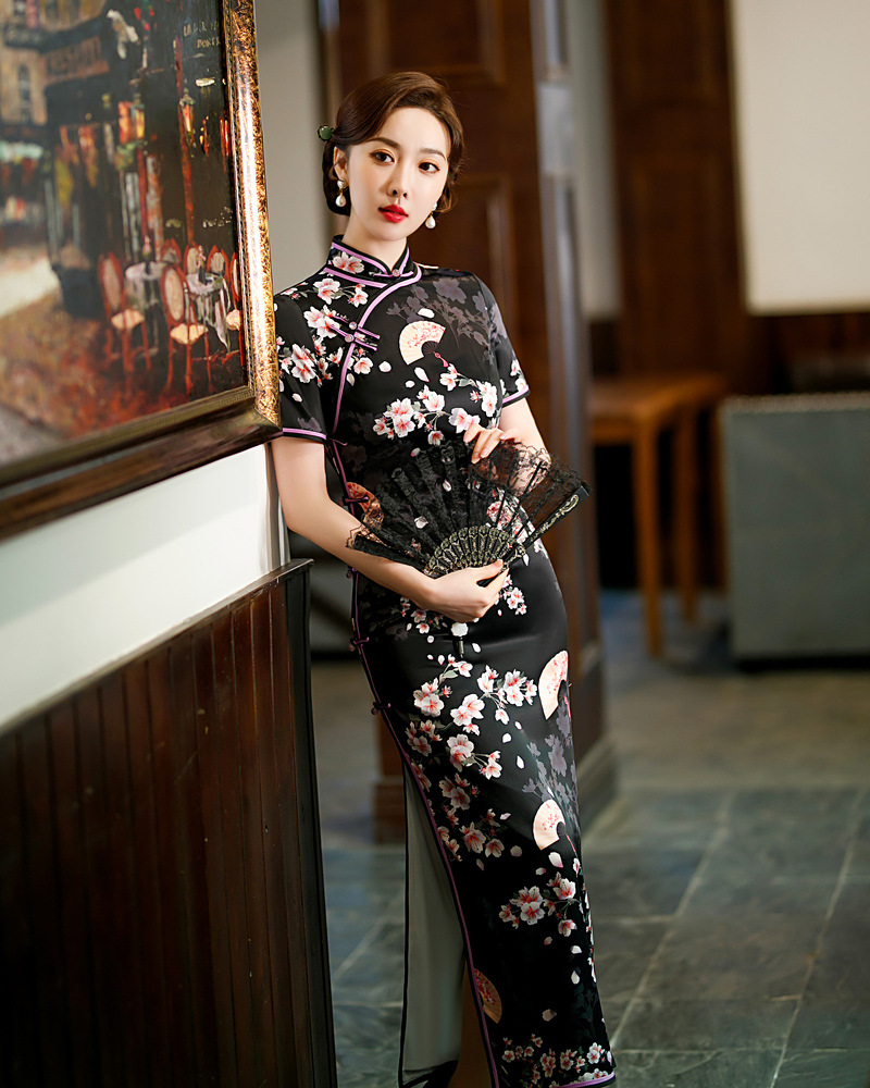 仿真丝旗袍图片