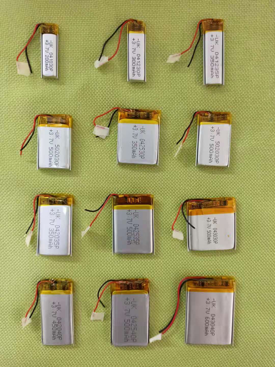 airpods二代三代四代五代tws无线蓝牙耳机电池纽扣聚合物锂电池