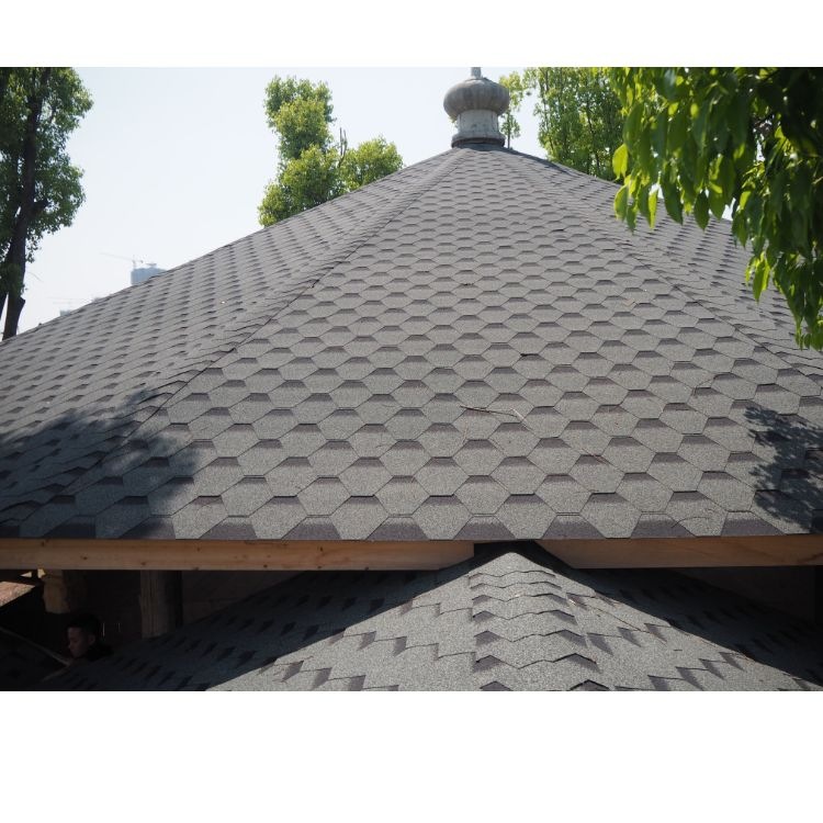 厂家批发别墅木屋油毡瓦自粘屋顶屋面新型软材料