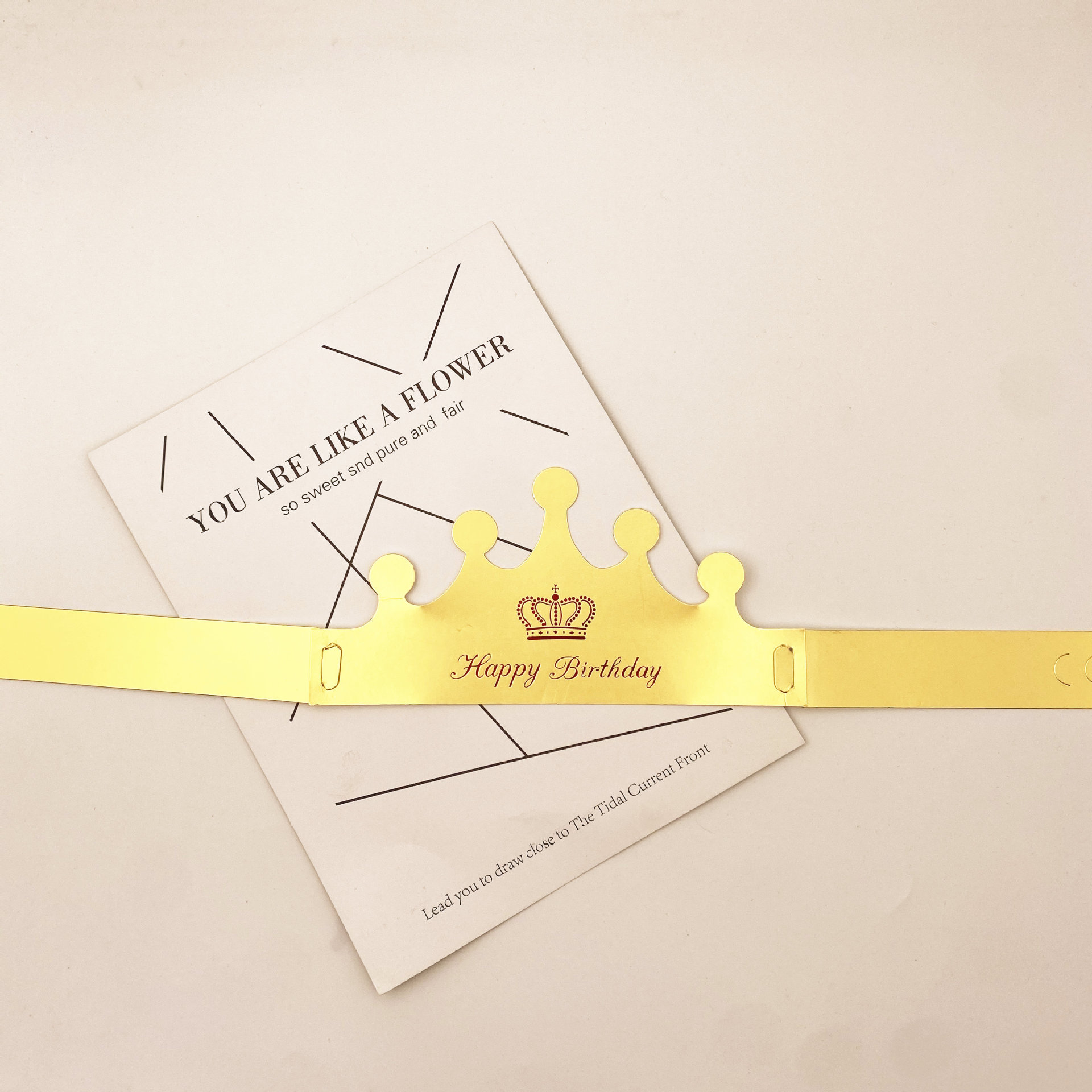 独立袋装折叠生日帽大金卡儿童成人皇冠网红生日蛋糕帽餐盘生日帽