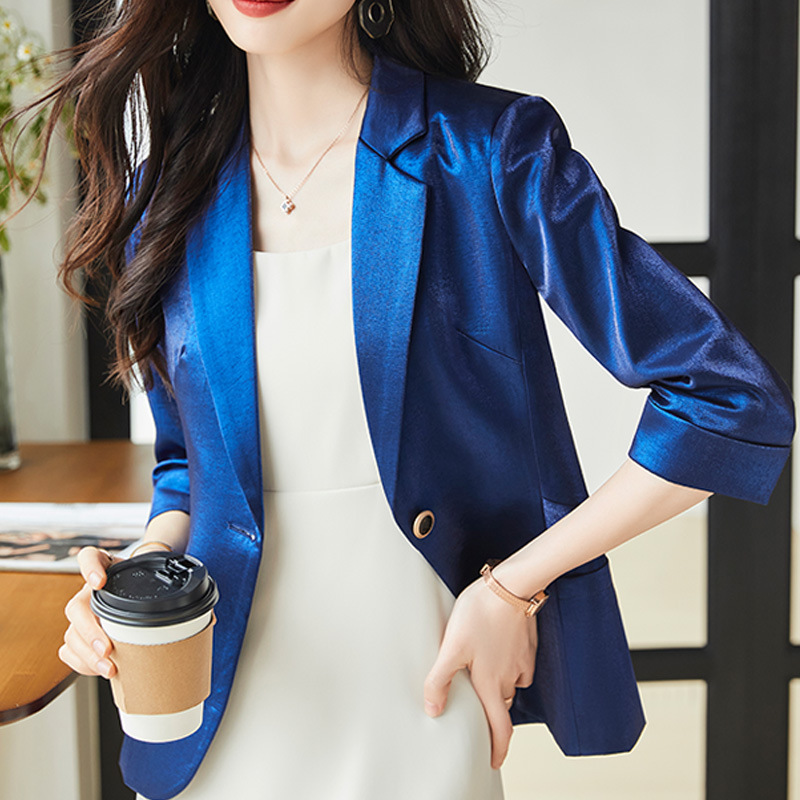 克莱因蓝色小西装外套女2022年新款春夏今年流行爆款小西服上衣