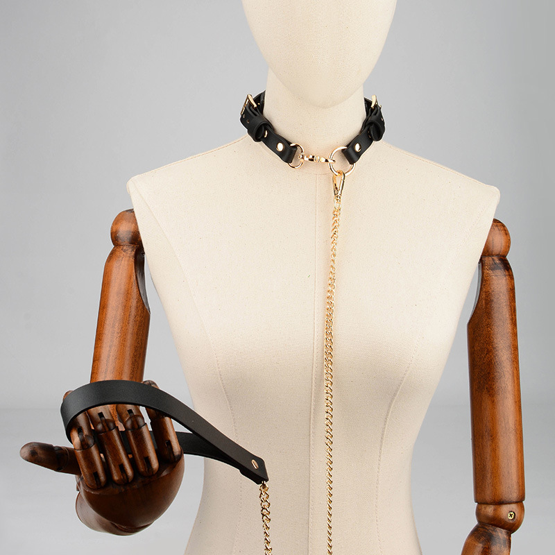 成人真牛皮情趣项圈牵引sm另类男女夫妻玩具束缚女奴脖套捆绑项链